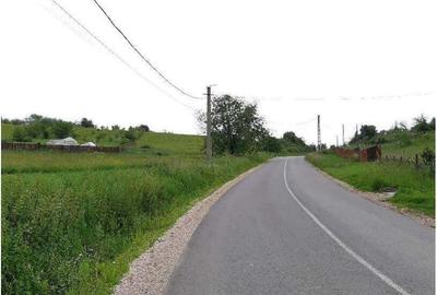 Teren de 861 mp, în Deușu - 1