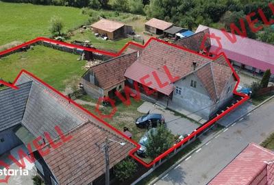 Casă cu 2 camere cu Teren 966 Mp în Barcani