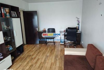 Apartament cu 3 camere decomandat în Morarilor