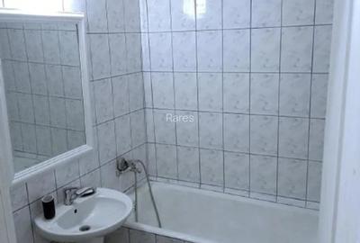 Garsonieră decomandată în Iancului