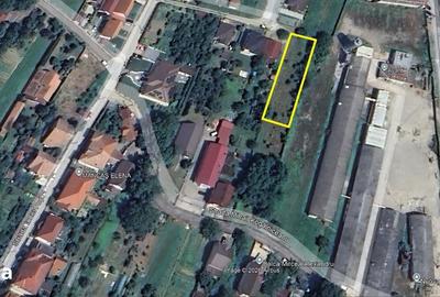 Teren de 968 mp, în Lipoveni