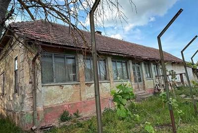 Casă cu 3 camere în Mănăștur