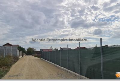 Teren Construcții intravilan de 900 mp, în Lazu - 7