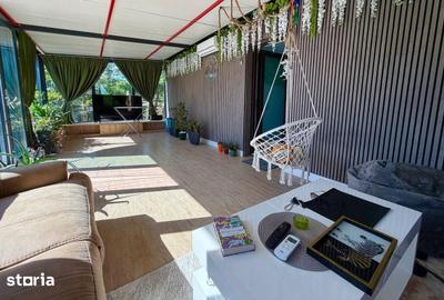 Casă cu 4 camere cu Teren 1200 Mp în Central - 1