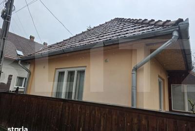 Casă cu 2 camere cu Teren 1554 Mp în Central - 13