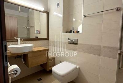 Apartament cu 3 camere decomandat, mobilat în Bună Ziua