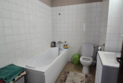 Apartament cu 2 camere decomandat, mobilat în Nicolina - 10