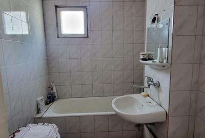 Apartament cu 2 camere decomandat în Pandurilor - 5