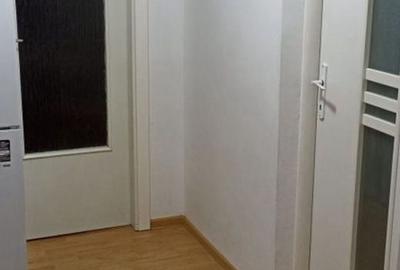 Apartament cu 3 camere decomandat în Central - 2