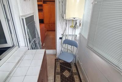 Apartament cu 2 camere decomandat în Aradului