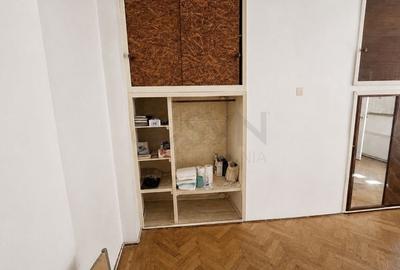 Apartament cu 3 camere decomandat în P-ța Victoriei - 5