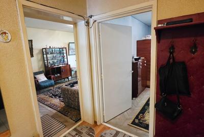 Apartament cu 3 camere decomandat în Republicii - 2