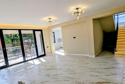 Casă cu 4 camere în Mogoșoaia