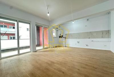 Apartament cu 3 camere semidecomandat în Aradului - 2