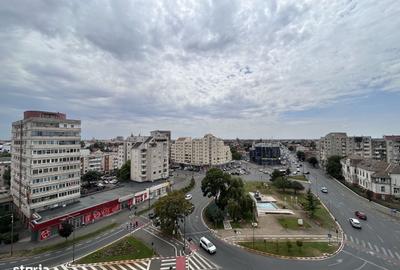 Apartament cu 2 camere decomandat în Intim