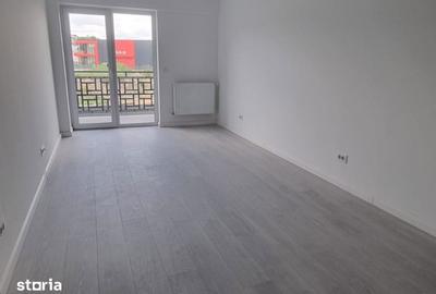 Apartament cu 2 camere decomandat în Bârnova
