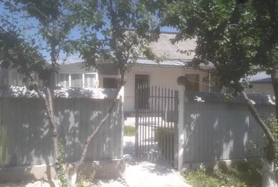 Casă cu 2 camere cu Teren 40085 Mp în Bosanci - 8