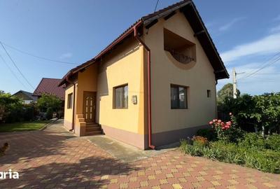 Casă cu 7 camere cu Teren 1388 Mp în Bradu - 3