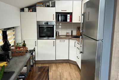 Apartament cu 4 camere semidecomandat în Unirii - 14