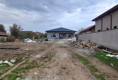 Casă individuală cu 4 camere cu Canalizare în Cumpăna - 1
