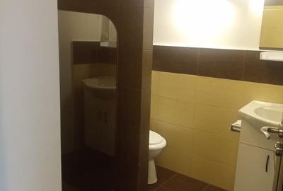 Garsonieră semidecomandată în Titan