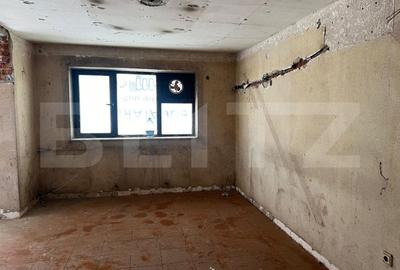 Spațiu comercial, de 60.810001373291 mp, în Burdujeni
