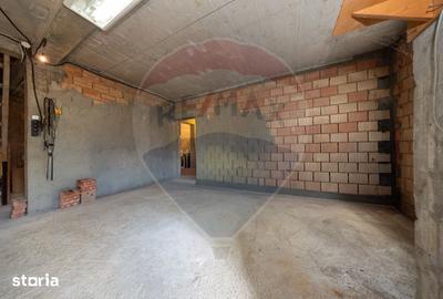 Casă cu 4 camere cu Teren 600 Mp în Cristian