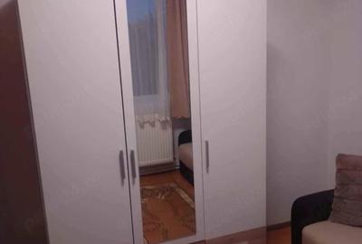 Apartament cu 2 camere semidecomandat în Săsar