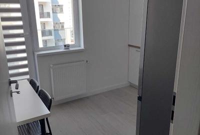 Garsonieră decomandată în Regie