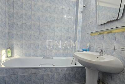 Apartament cu 2 camere decomandat în Triaj