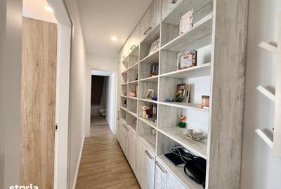 Apartament cu 3 camere decomandat în Ștefăneștii de Jos - 4