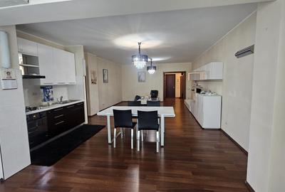 Apartament cu 3 camere decomandat în Calea Plevnei