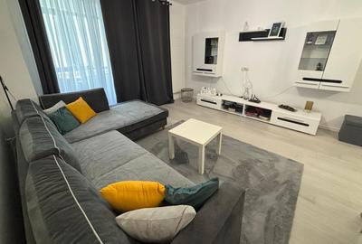 Apartament cu 2 camere, mobilat în Metalurgiei