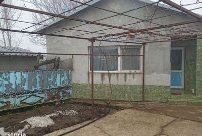 Casă cu 2 camere cu Teren 2300 Mp în Fundeni - 3