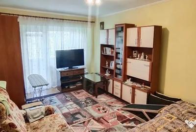 Apartament cu 2 camere decomandat în Est