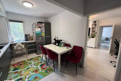 Apartament cu 2 camere decomandat în Astra - 3