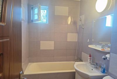 Apartament cu 2 camere decomandat în Drumul Taberei - 11