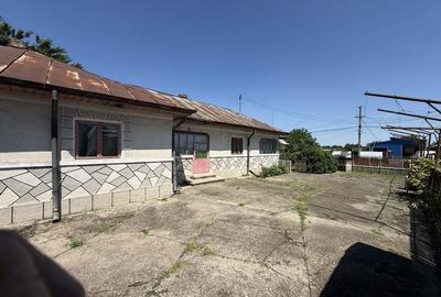 Casă cu 4 camere în Pietroșani - 7