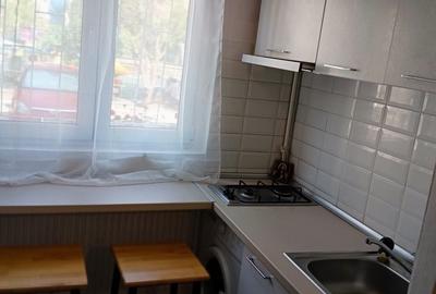 Garsonieră semidecomandată în Roșu