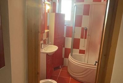 Apartament cu 2 camere nedecomandat în Petros