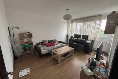 Apartament cu 2 camere decomandat în Eroii Revoluției