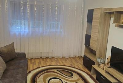 Garsonieră decomandată în Micro 21 - 2