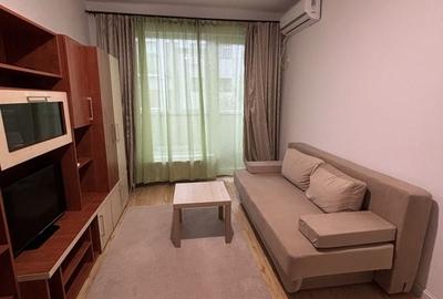 Garsonieră decomandată în Central