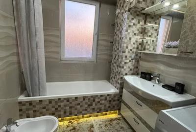 Apartament cu 2 camere decomandat în Crângași
