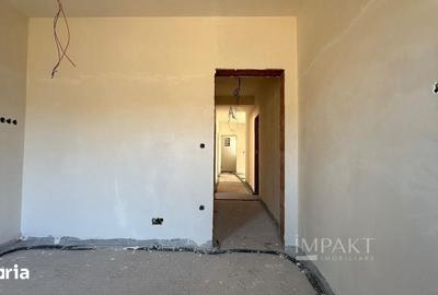 Casă cu 4 camere cu Teren 2977 Mp în Baciu - 5