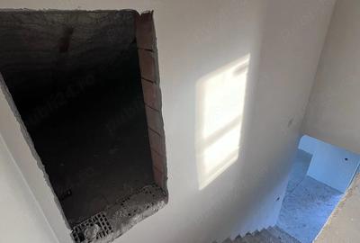 Casă cu Teren 450 Mp în Tărlungeni - 3