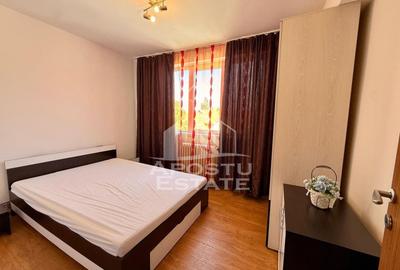 Apartament cu 3 camere semidecomandat, mobilat în Central - 1