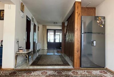 Casă individuală cu 5 camere cu Canalizare în Central - 5