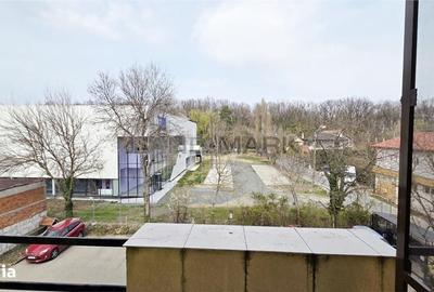 Apartament cu 3 camere decomandat în Ghiroda - 17