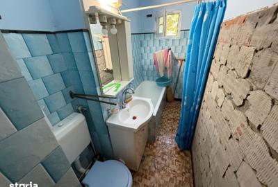 Apartament cu 3 camere semidecomandat în Nord
